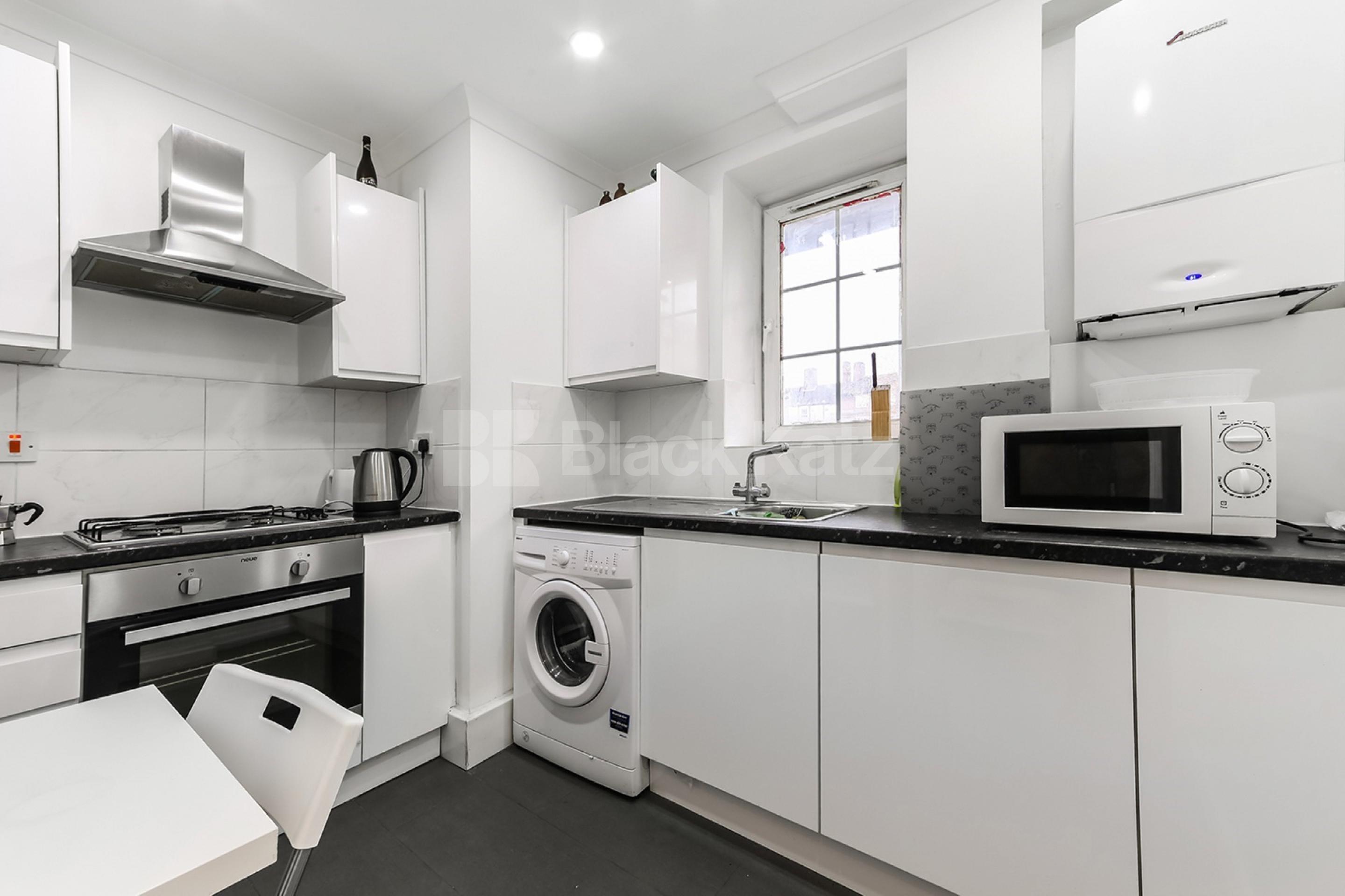 Recently redecorated throughout, wooden floors & neutral decor. Law Street, Borough/London Bridge SE1